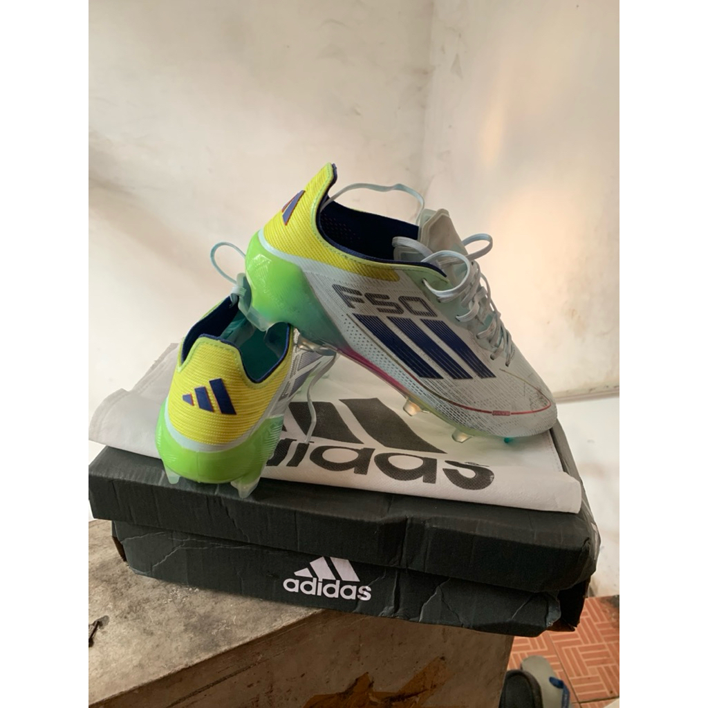 SEPATU BOLA ADIDAS DIZERO F50