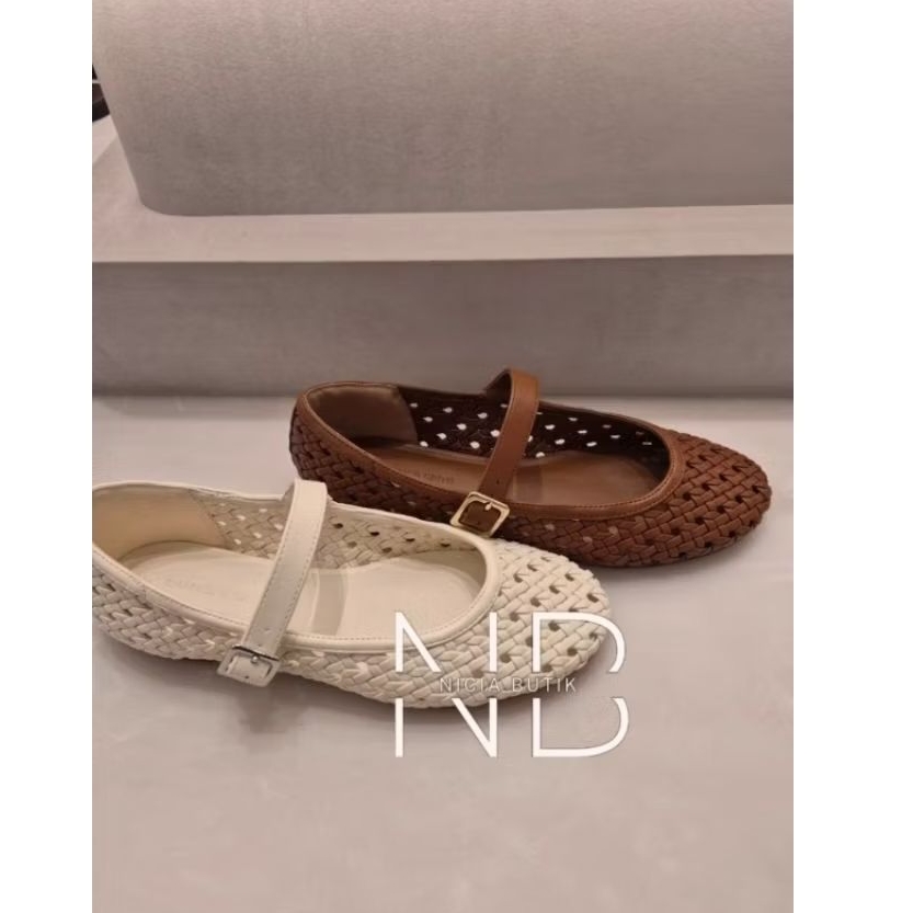Sepatu ck flats mary jane woven