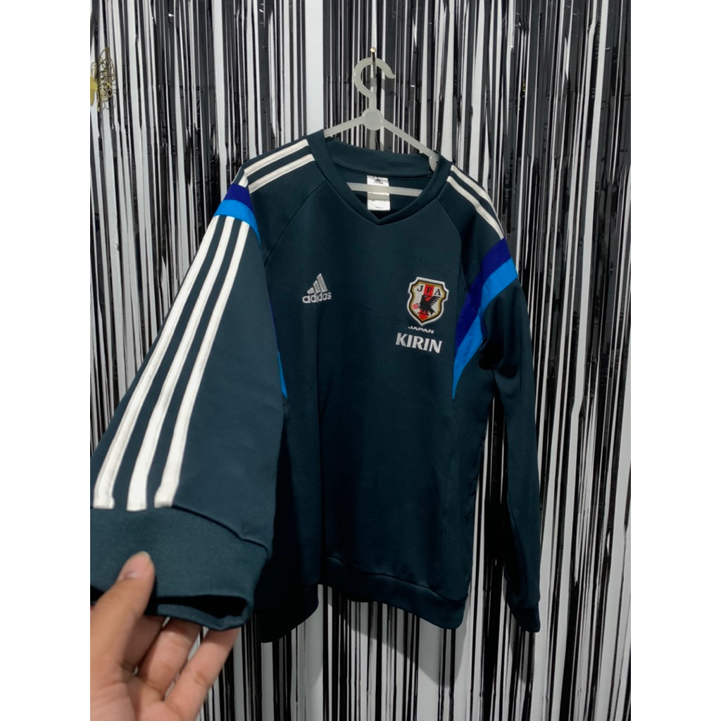 CN Adidas Timnas Jepang