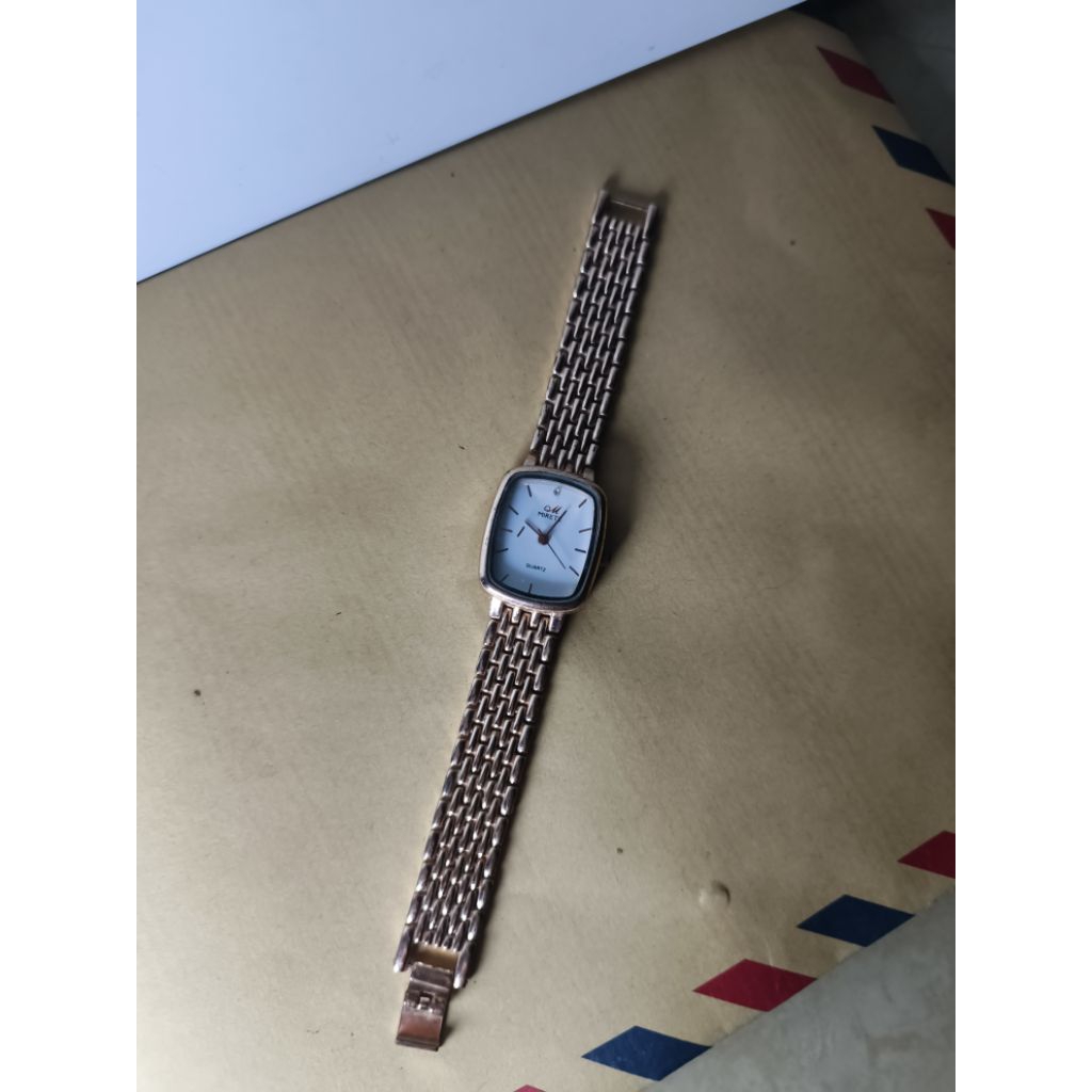 JAM TANGAN WANITA MERK MIRETE
