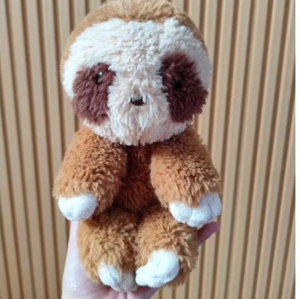 Boneka Hewan Sloth Kukang Lembut Singapore Zoo