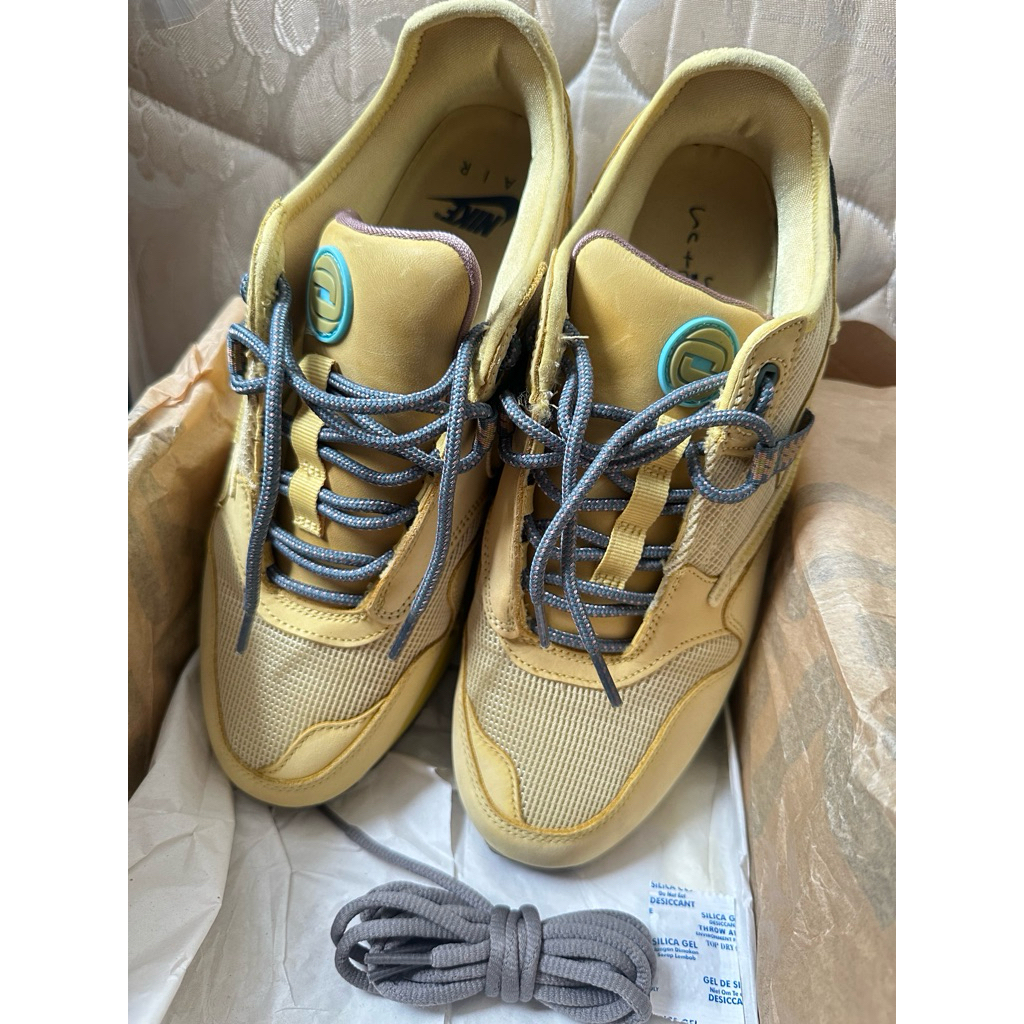 Nike Air Max One Travis Scott CJ Saturn Gold