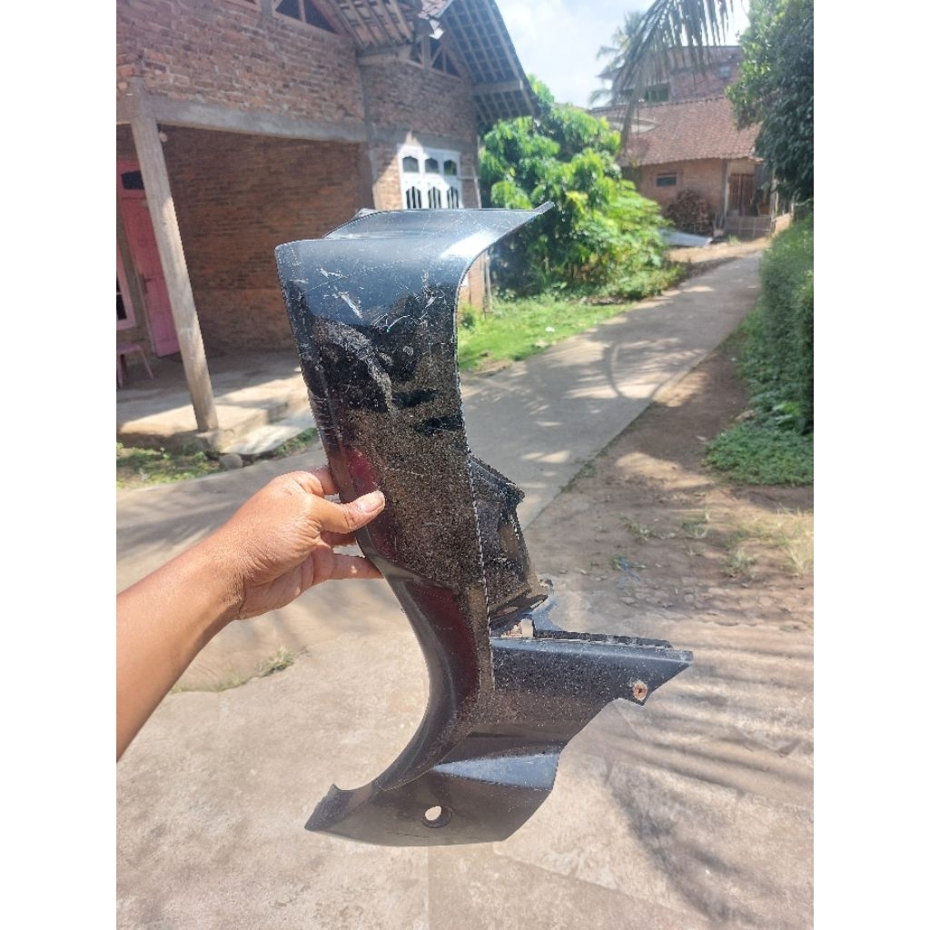Sayap Luar New Shogun 125 NR FL RR Shogun Robot Sebelah Kiri Original