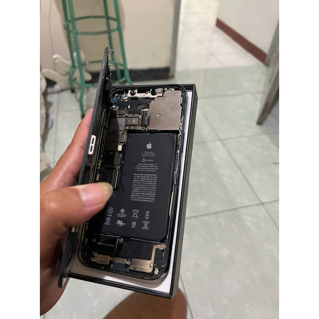 kanibalan iphone 12pm 256 ibox bekas banting