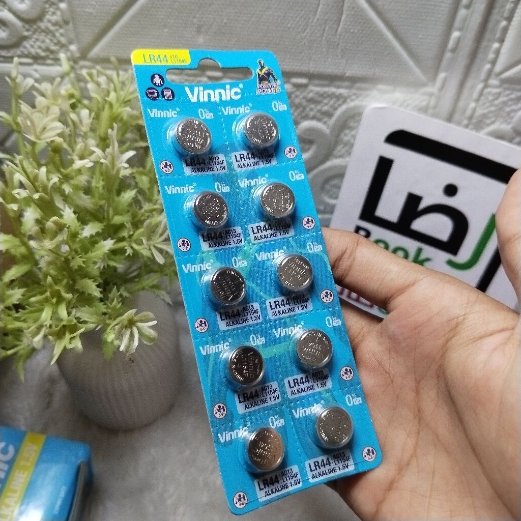 ( Lr 44 VINNIC ) Isi 10 Pcs Batre Jam Kalkulator LR44 / AG13 L1154F A76 Vinnic Baterai Kancing Kecil