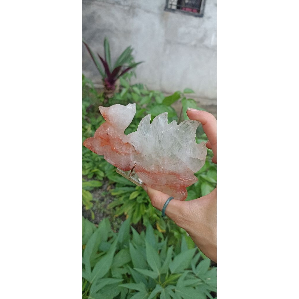 CARVING CRYSTAL FOX FIRE QUARTZ