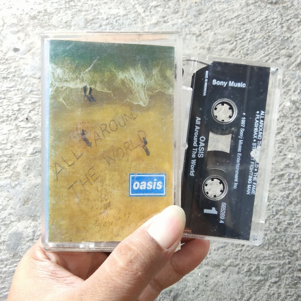 Kaset Pita Oasis - All Around The World