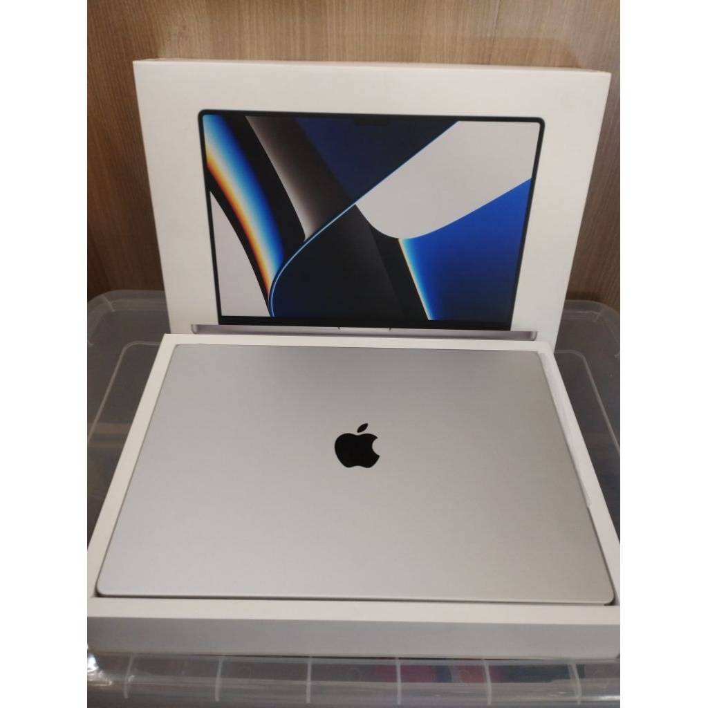 Macbook Pro 16/512GB