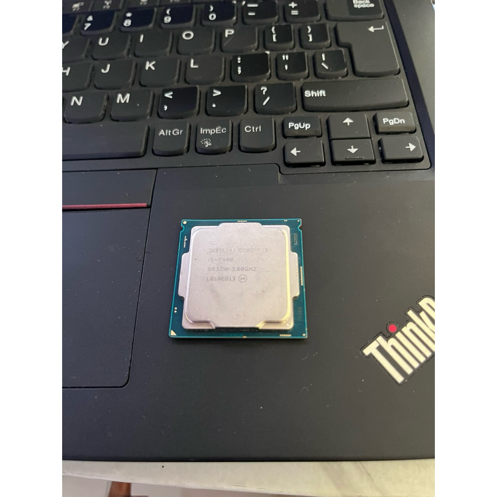 PROSESOR CORE I5-7400 TRAY