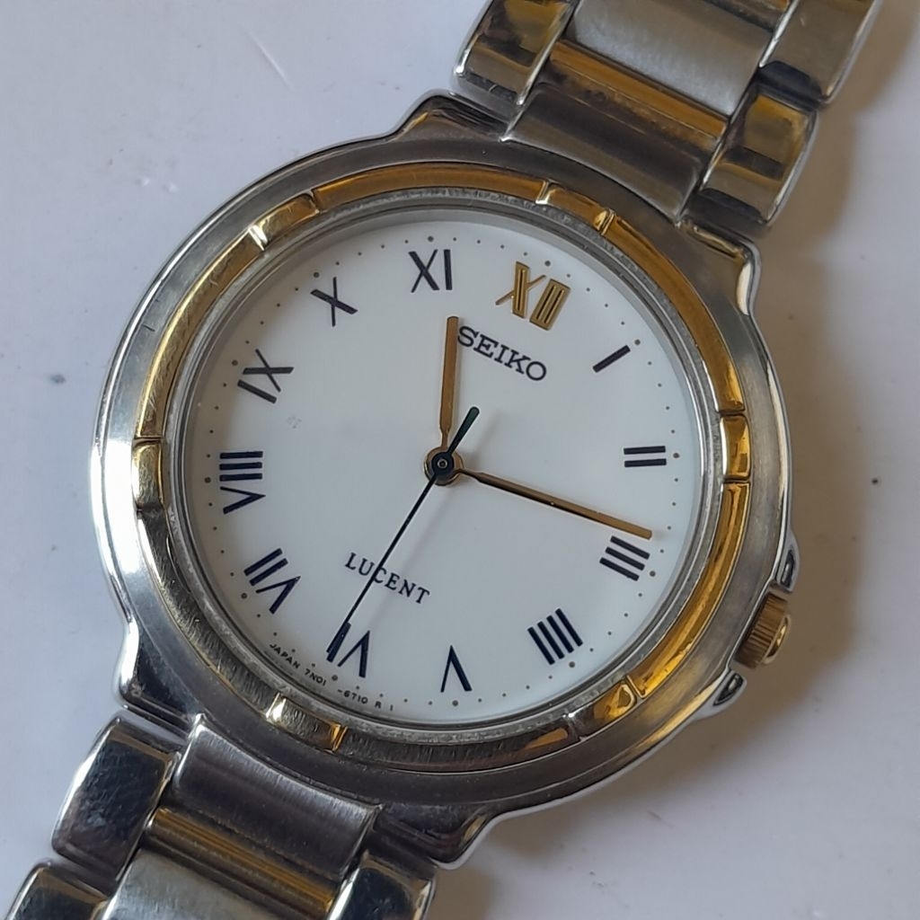 Jam tangan Seiko lucent 7N01 6580 roman dial