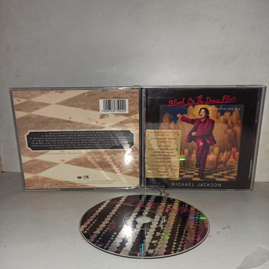 CD Michael Jackson- Blood On The Dance Floor  Hits ij The Remix Import