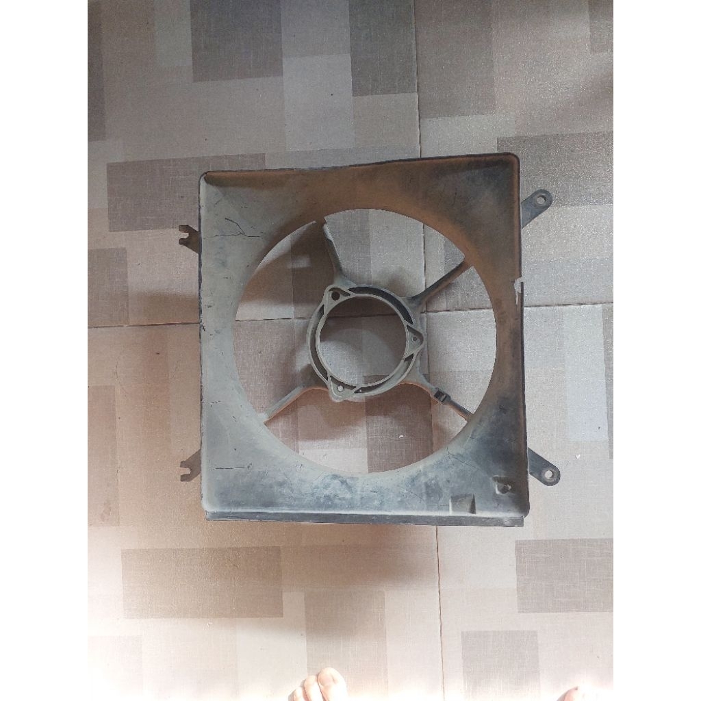 FRAME KIPAS RADIATOR COPOTAN SUZUKI AERIO BALENO NEXG
