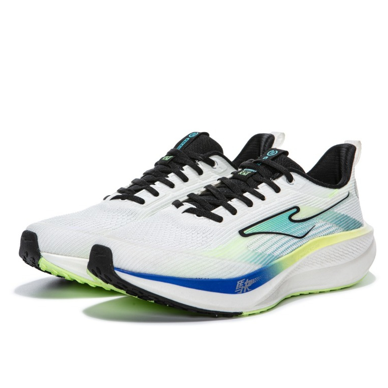 ERKE Sepatu Running Aero Stride 3.0 11125103009-006