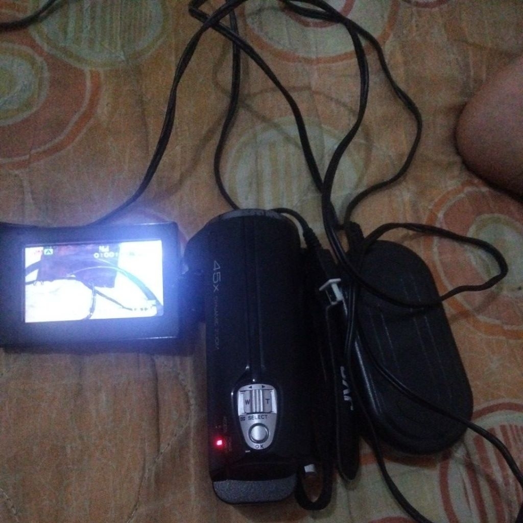 Handycam JVC everio gz ms110ag Fullset siap pakai