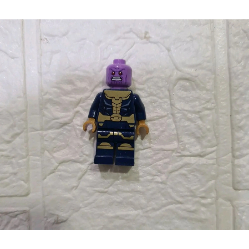 Lego Marvel THANOS Ungu