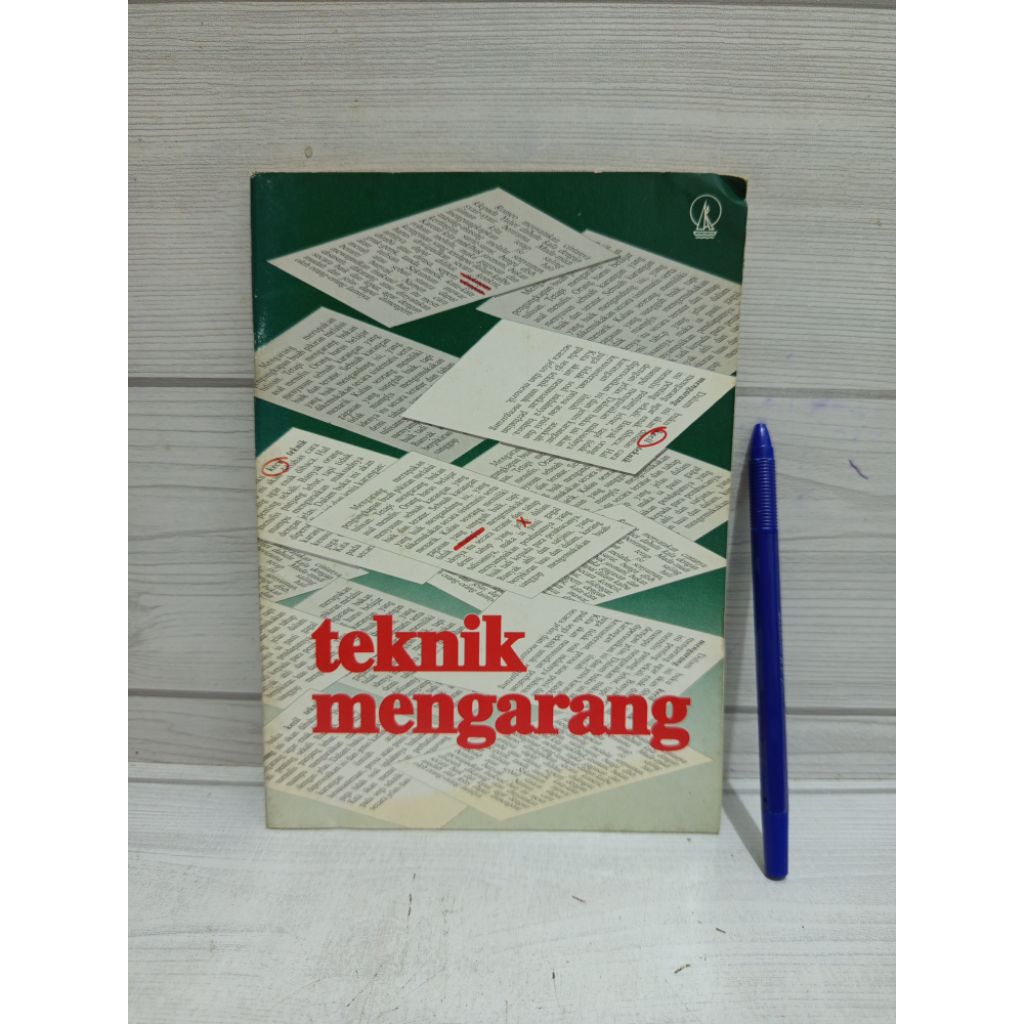 teknik mengarang by Disusun oleh CIPTA LOKA CARAKA
