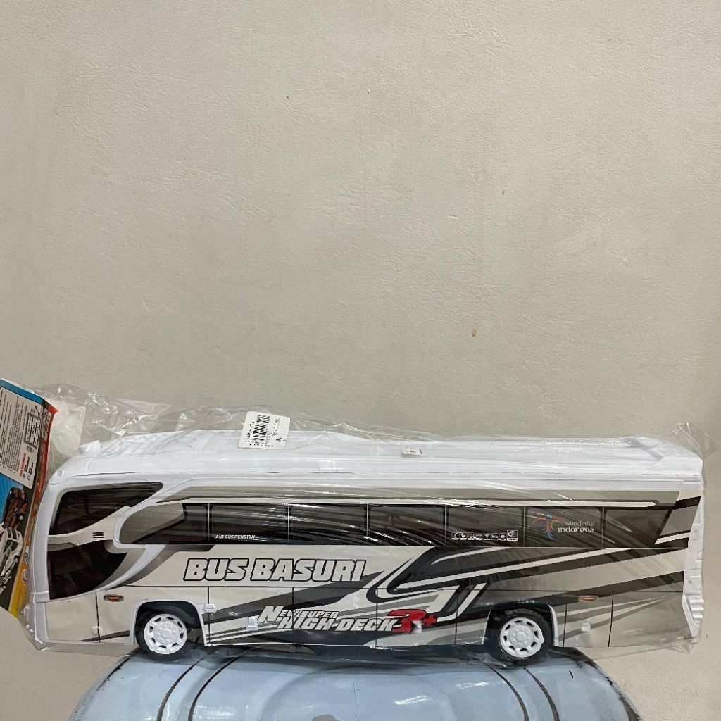 Mainan bis Basuri telolet musik + lampu