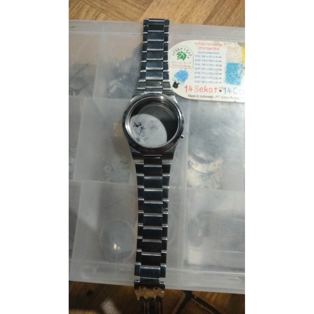 Case Seiko 7s26 kecil tanpa kaca depan dan buckle