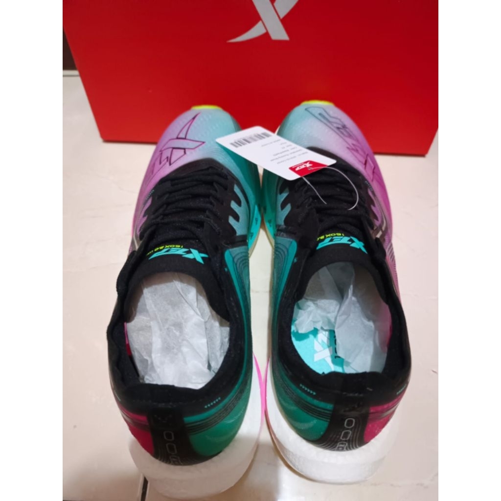 Sepatu Xtep