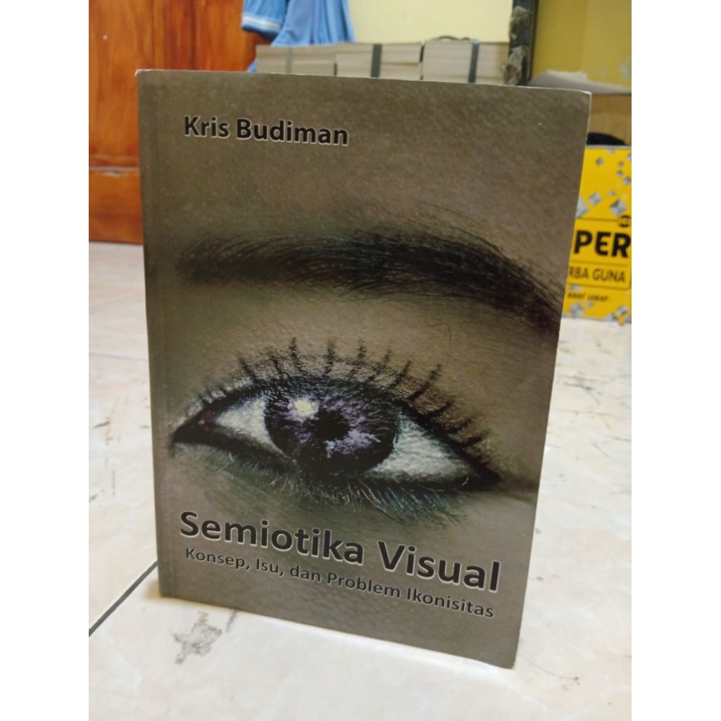 Buku semiotika visual