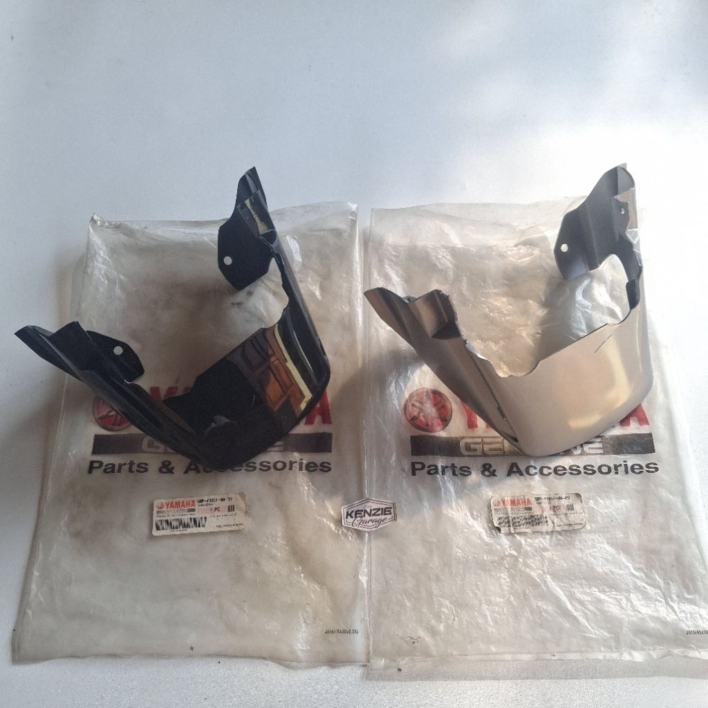 Cover Tail Tutup Sambungan Body Scorpio Z Hitam Silver Original YGP 5BP-F1651-00-33 5BP-F1651-00-P2