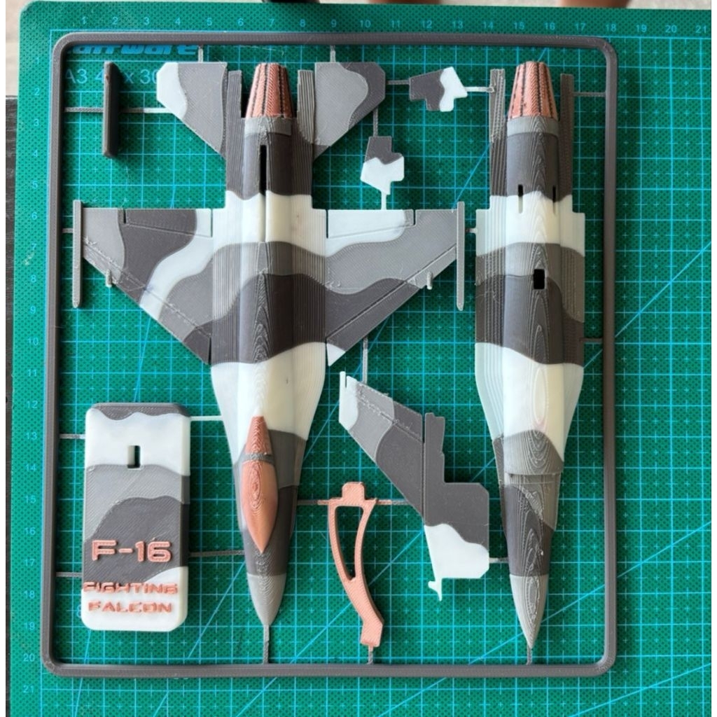 Miniatur Pesawat Model Kit Card - F-16 Fighting Falcon (3D)