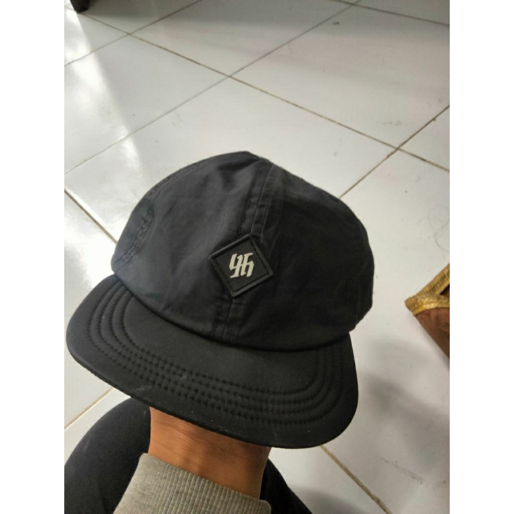 TOPI HUSTED Youth