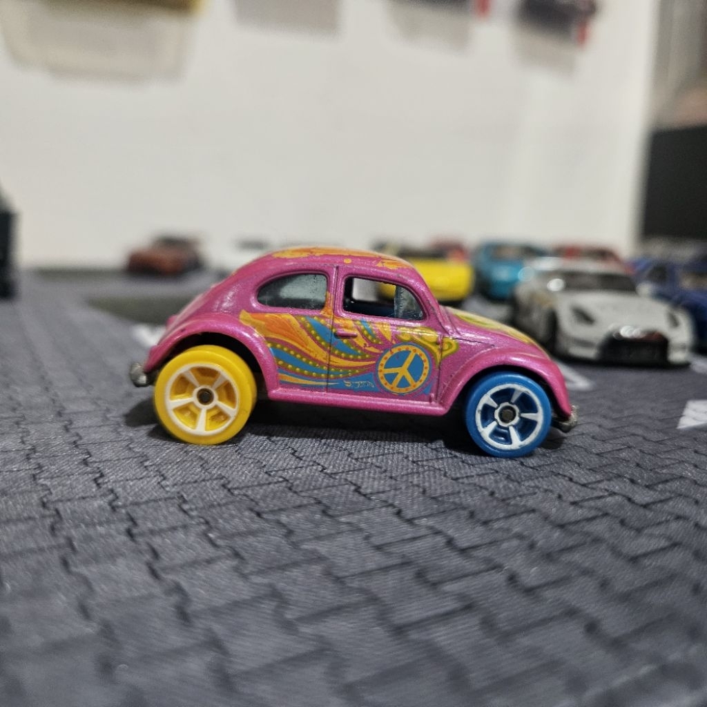 Hotwheels Beetle Treasure Hunt Loose