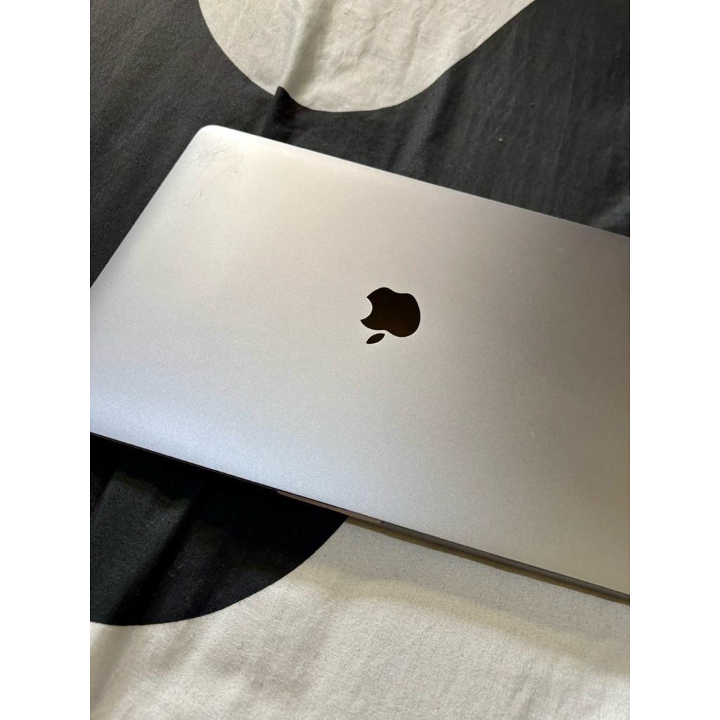 MacBook Pro M1 ex iBox
