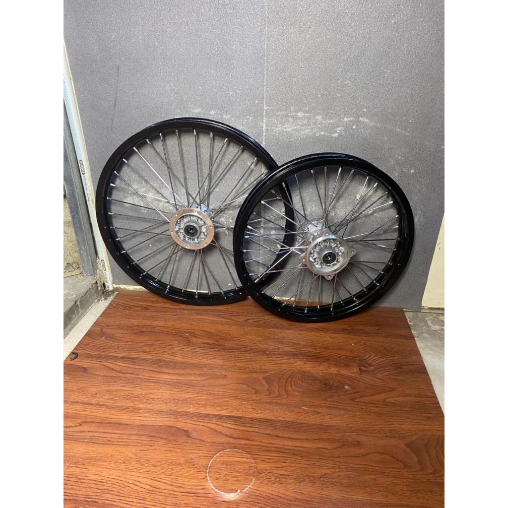 Wheelset Paket Roda RBT/Trabas KLX Velg Rossi  Ring 18/21 Tanpa Ban