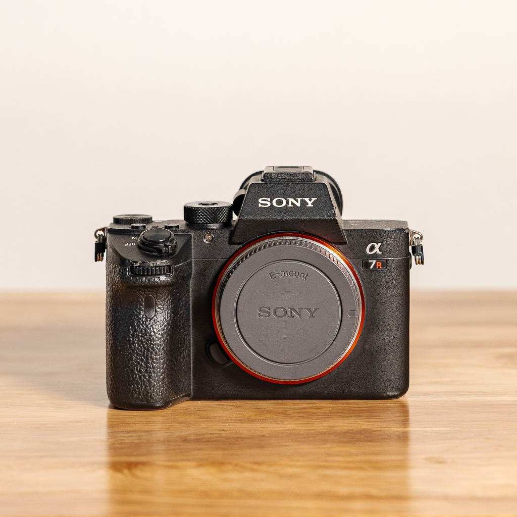 SONY A7RIII A7R MARK iii SECOND BEKAS FUNGSI NORMAL 100% (BUKAN A7II A7SIII A7RV A7RIV) MIRRORLESS C