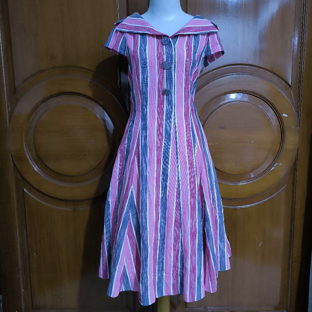 dress vintage salur berat jigott