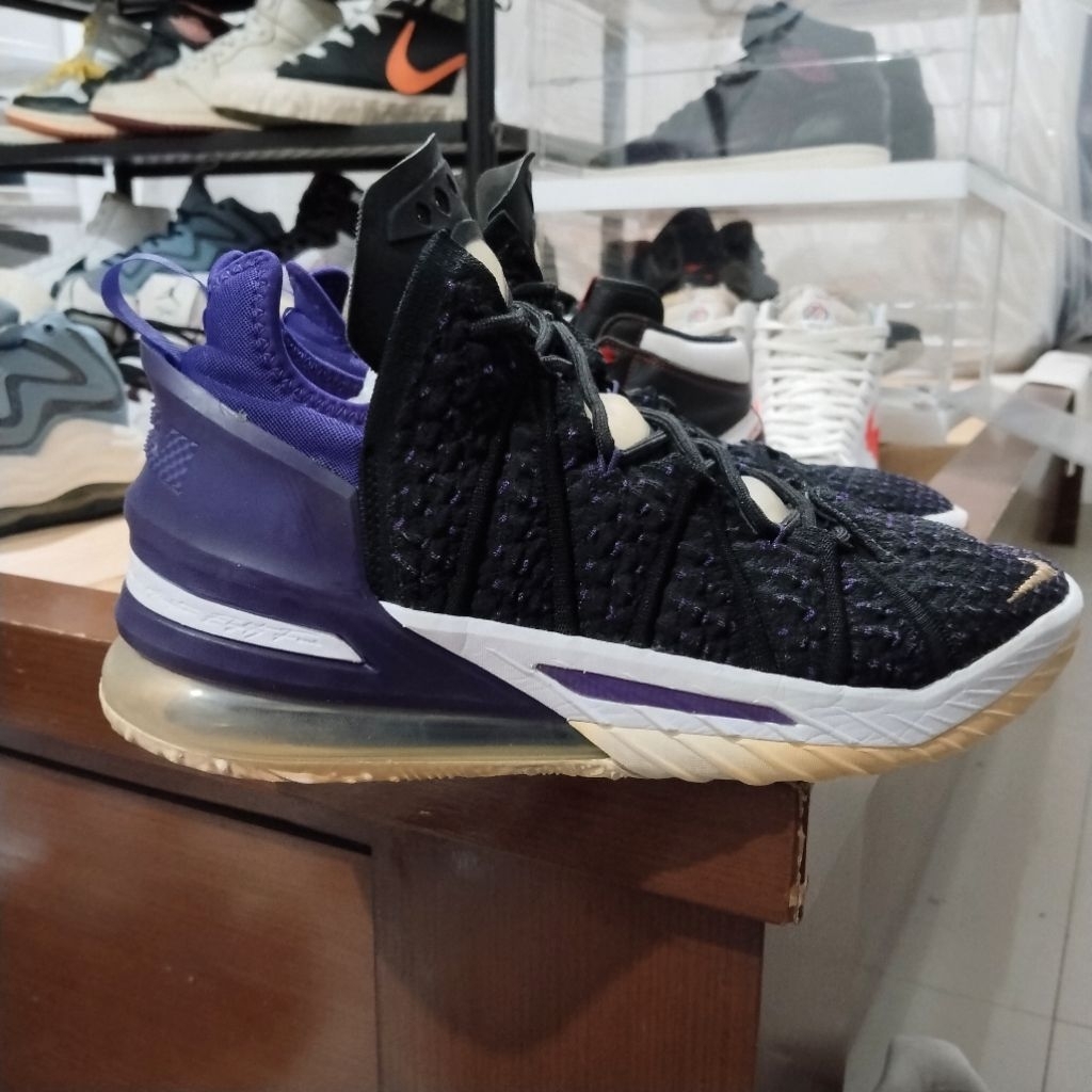 Nike Lebron 18 EP Lakers size 43