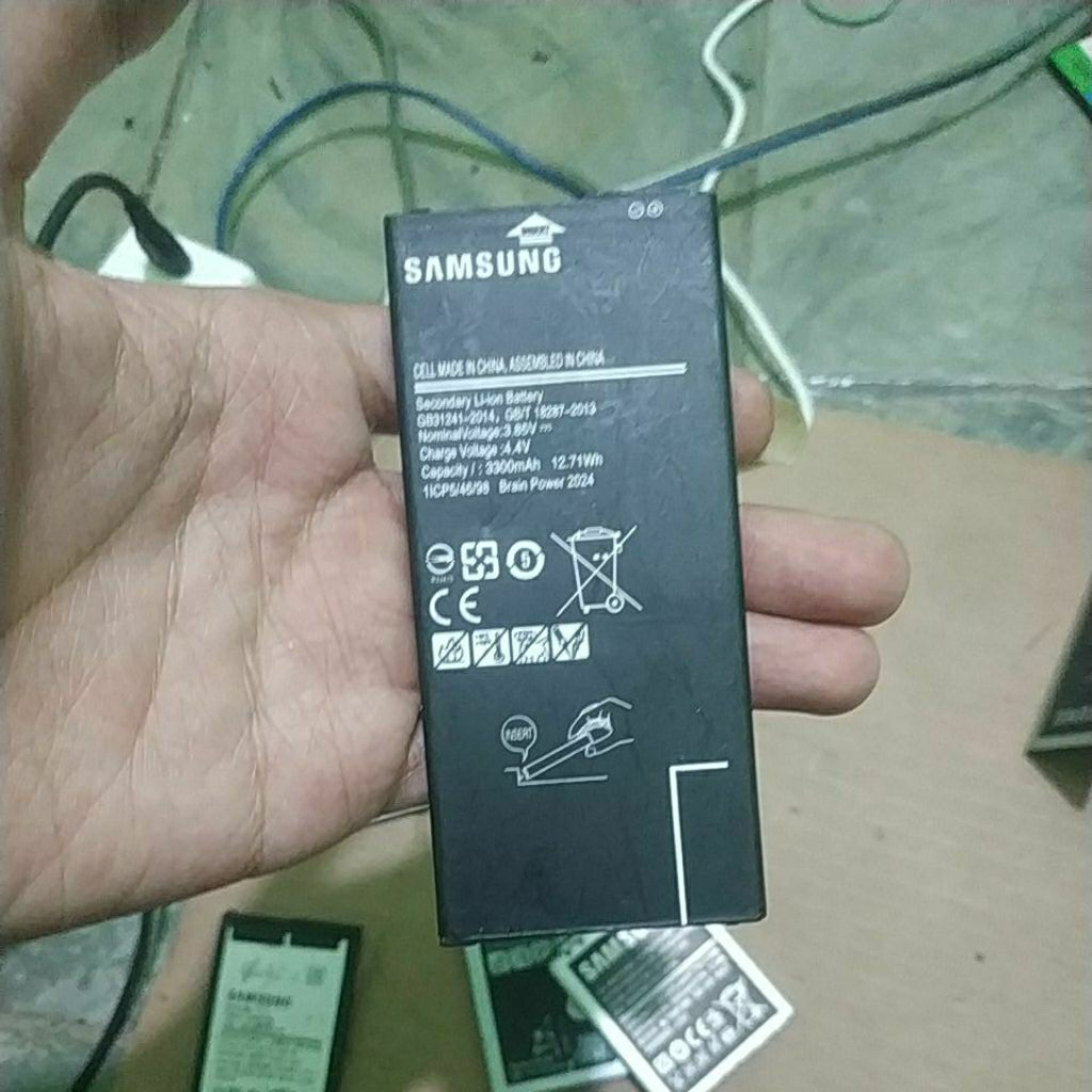 BATERAI BEKAS SAMSUNG J7 PRIME BUKAN ORI