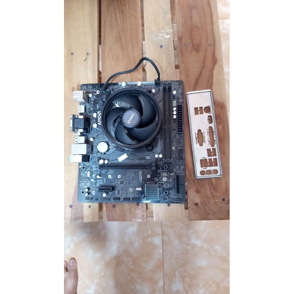 paket Mobo Asrock B550 + ryzen 5 5500
