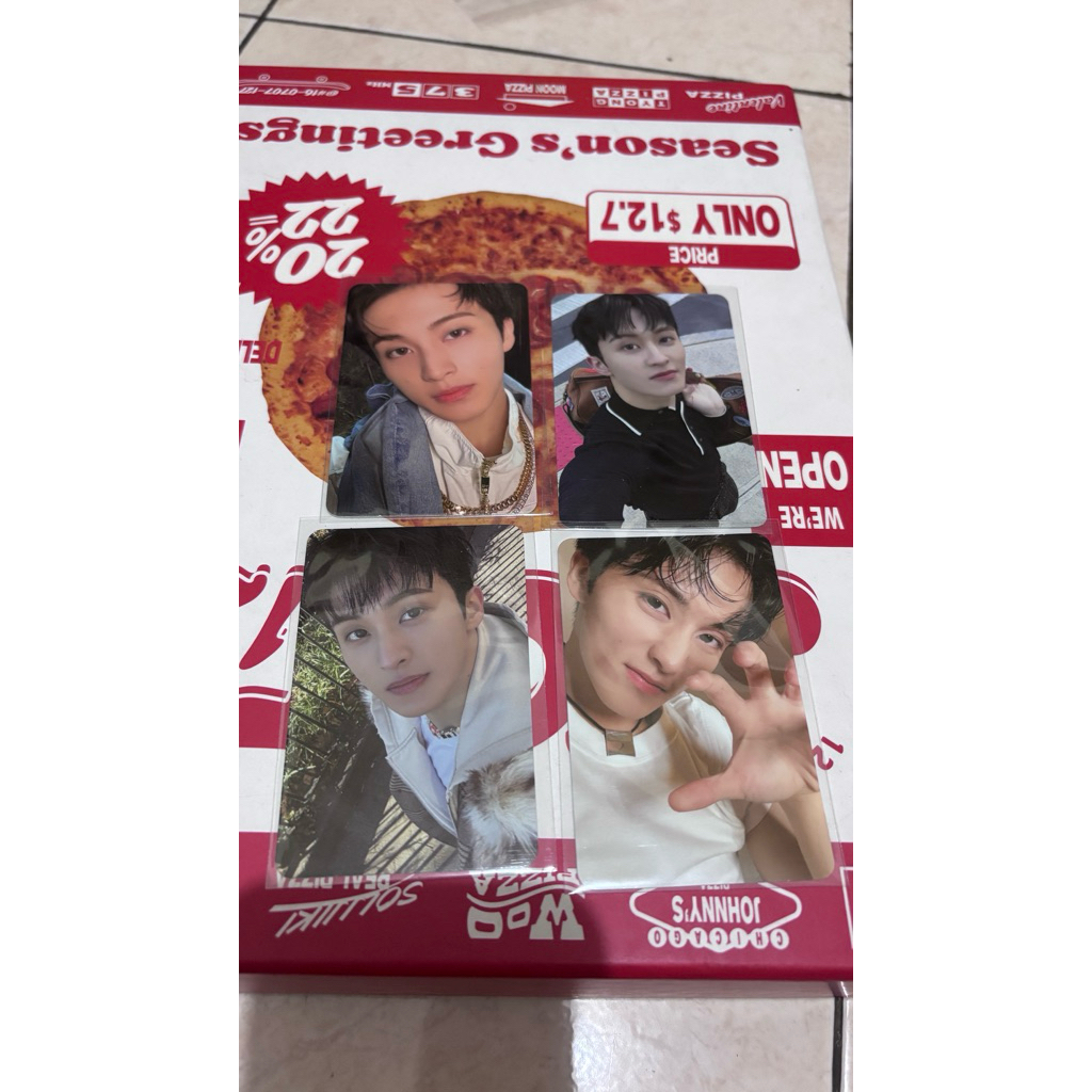 OFFICIAL PHOTOCARD ALBUM MARK THE FIRST FRUIT