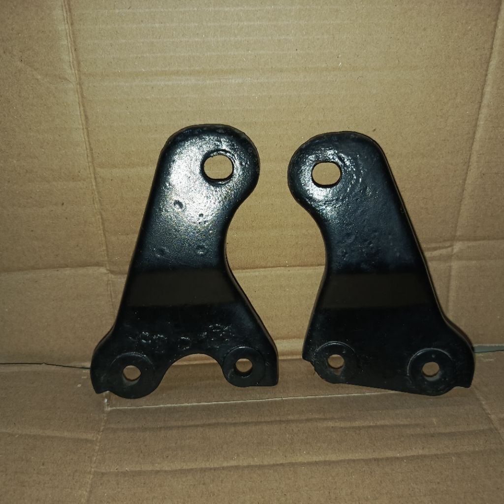 Pangkon knalpot Ori  Yamaha RD 125 ,RX 125 Twin