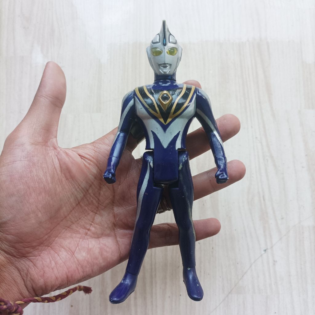 Vintage Rare Ultraman Agul Gaia Series Mainan Action Figure