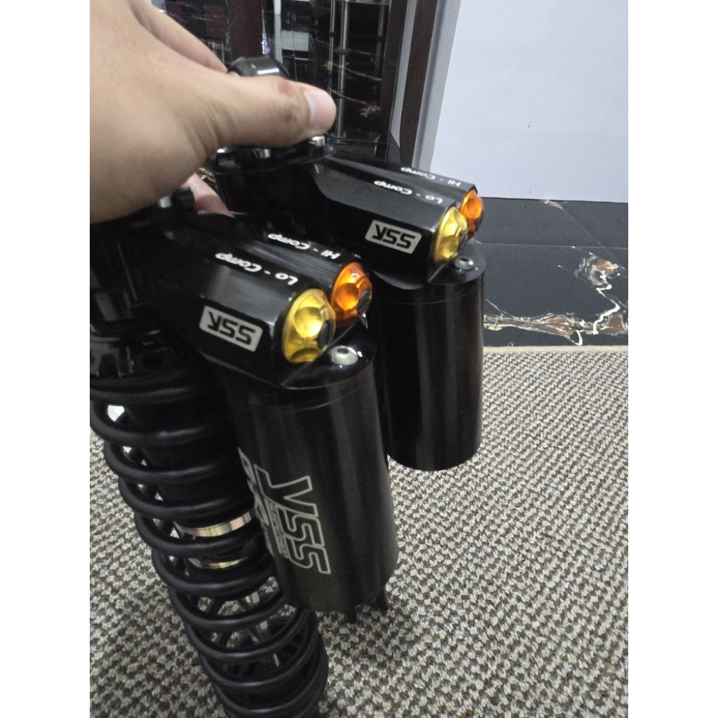 YSS Twin Shock G-Racing Black Edition