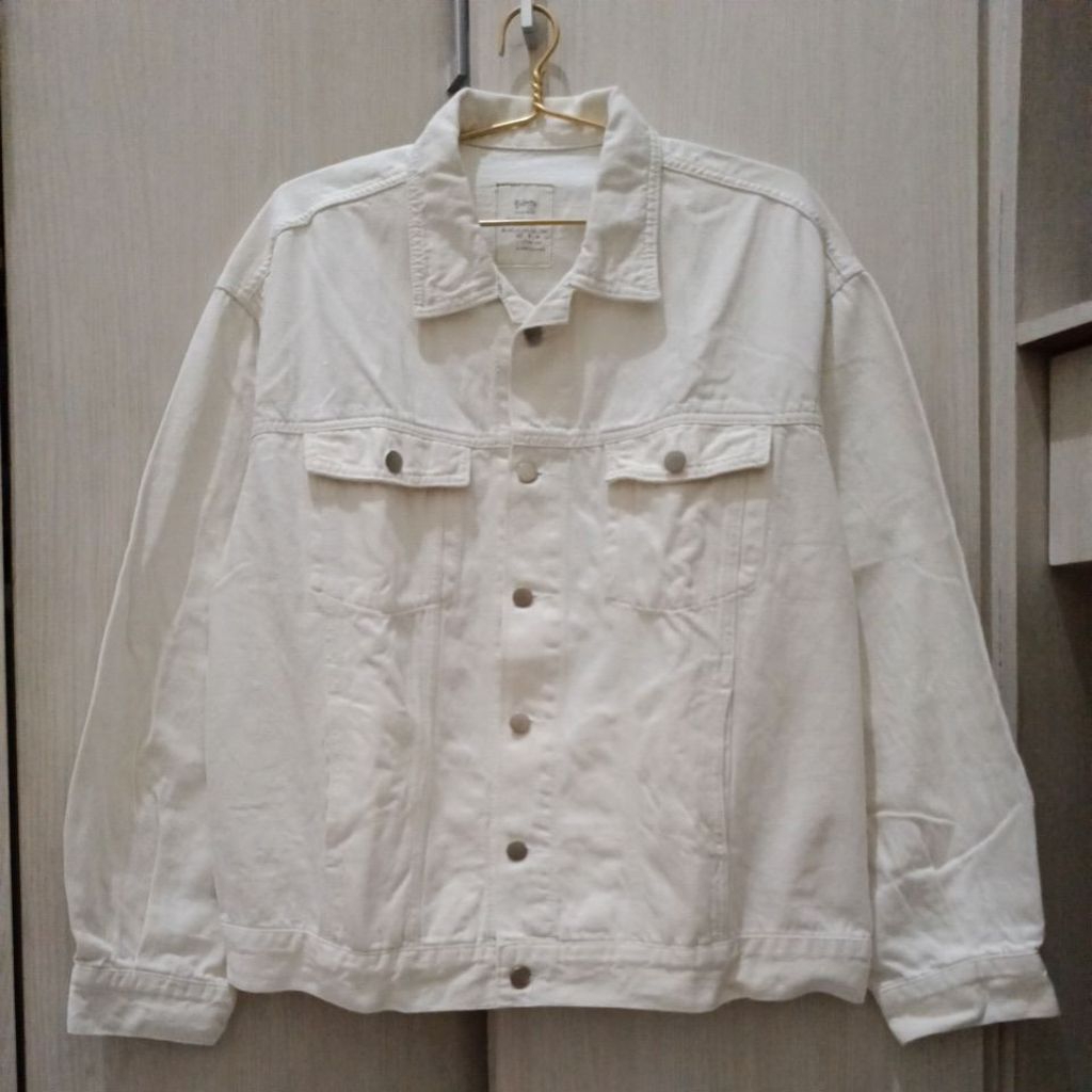 Jaket Jeans Cowok Putih Tulang / BW / Cream Keren