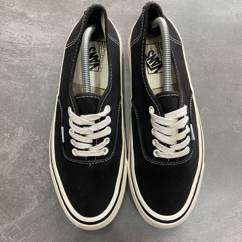 [Size 43] Vans Authentic 44 DX Anaheim Factory Black White Second Original Kondisi Nominus Warna Mas