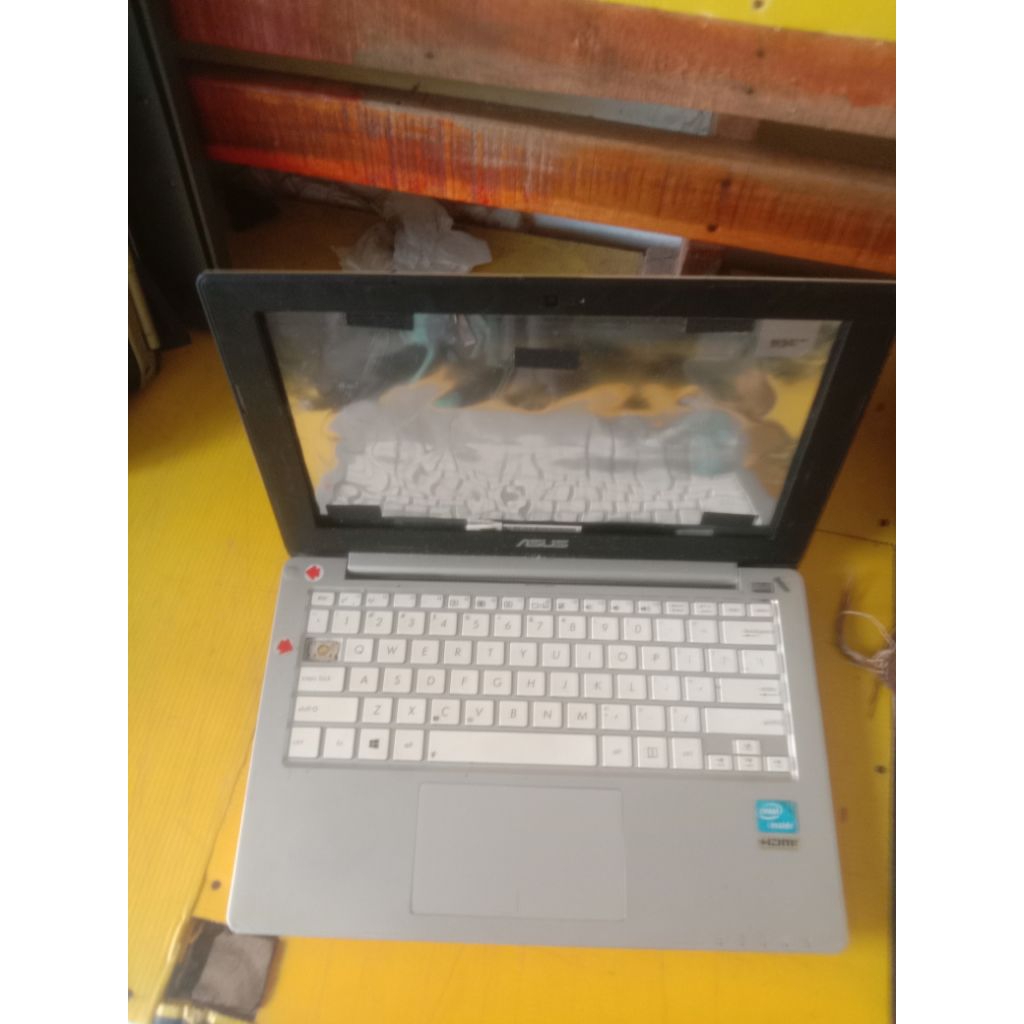 case casing kesing Asus x201e  fullset