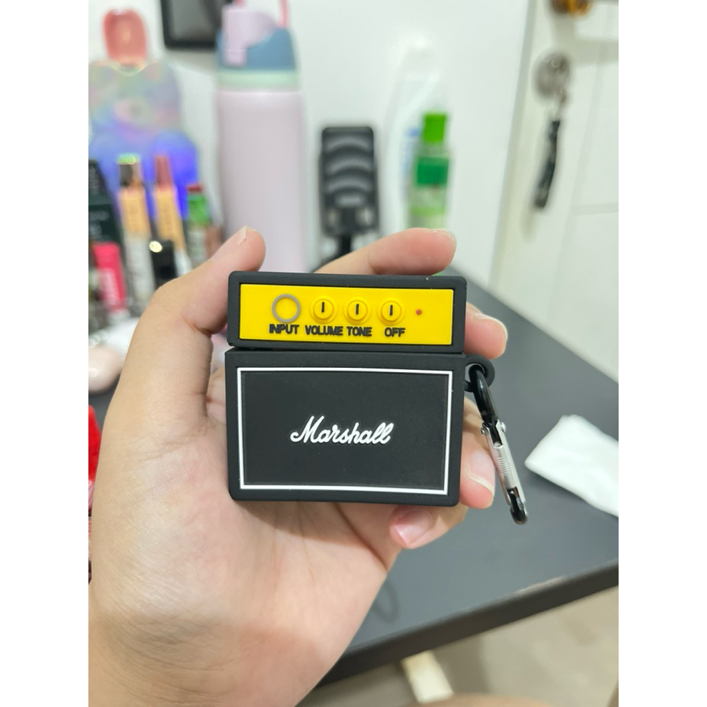 AirPods case gen 3 dan gen 4 preloved