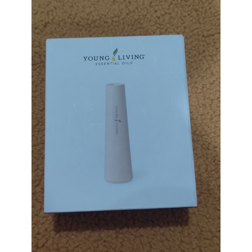​[Preloved NEW] Young Living Pine Aroma Diffuser - Portable & Rechargeable