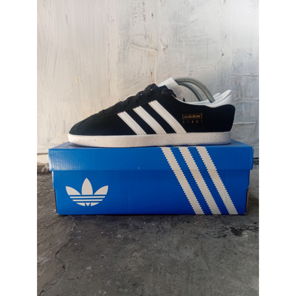 adidas stadt