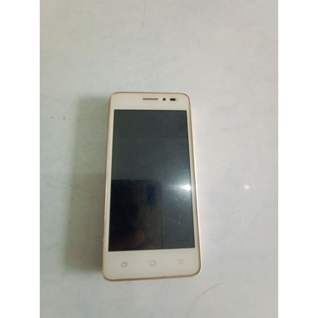 Andromax B 4G LTE Ram 2/16 GB unit Normal tanpa baterai