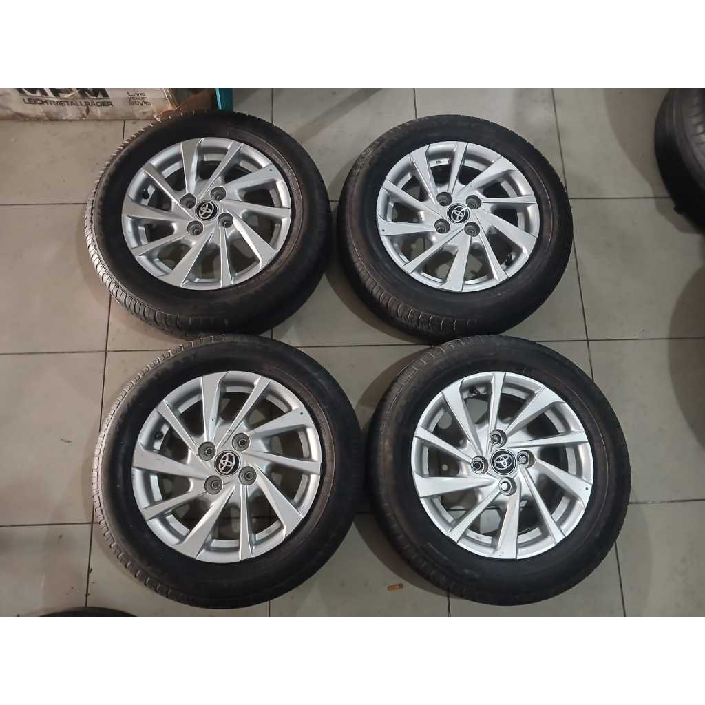 Velg mobil bekas standart new Agya R14 + ban GT