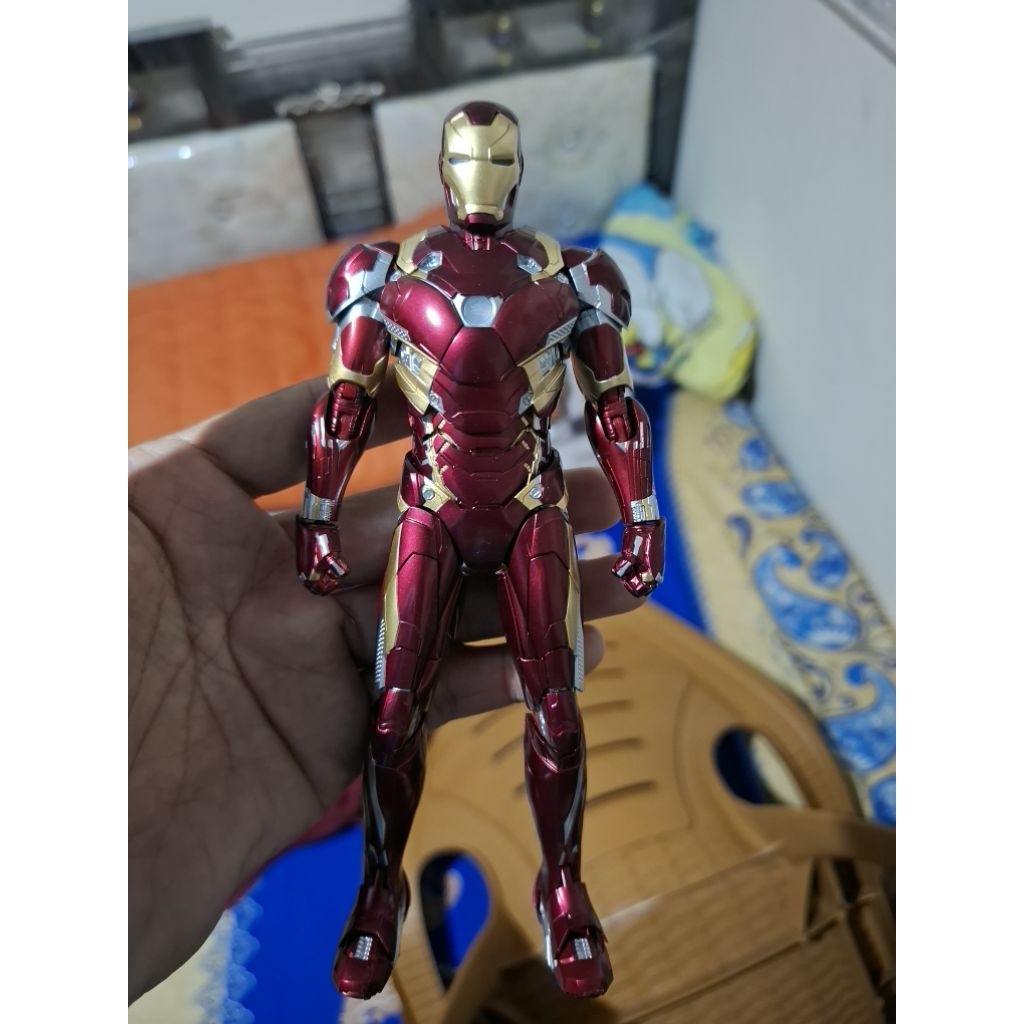 DLX Threezero Iron man mark XLVI (46)
