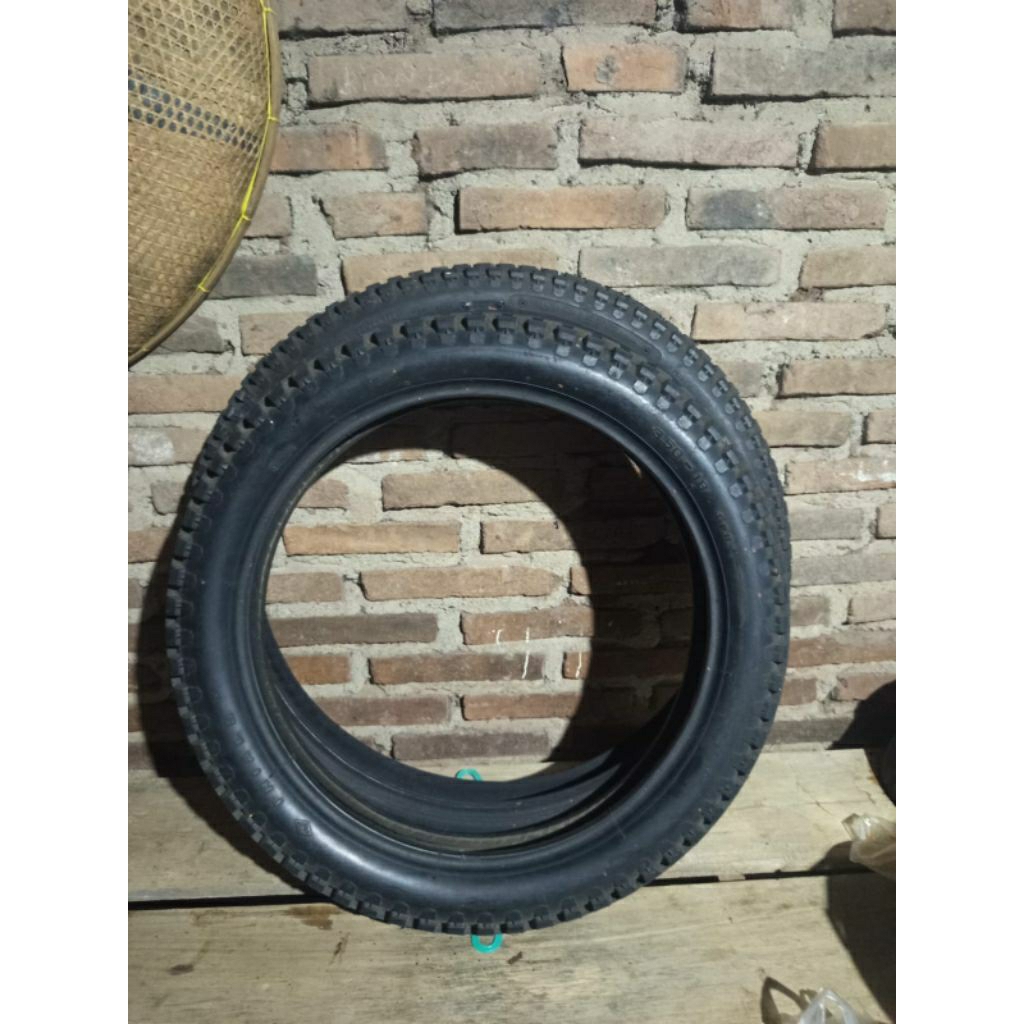 Ban luar trail  21