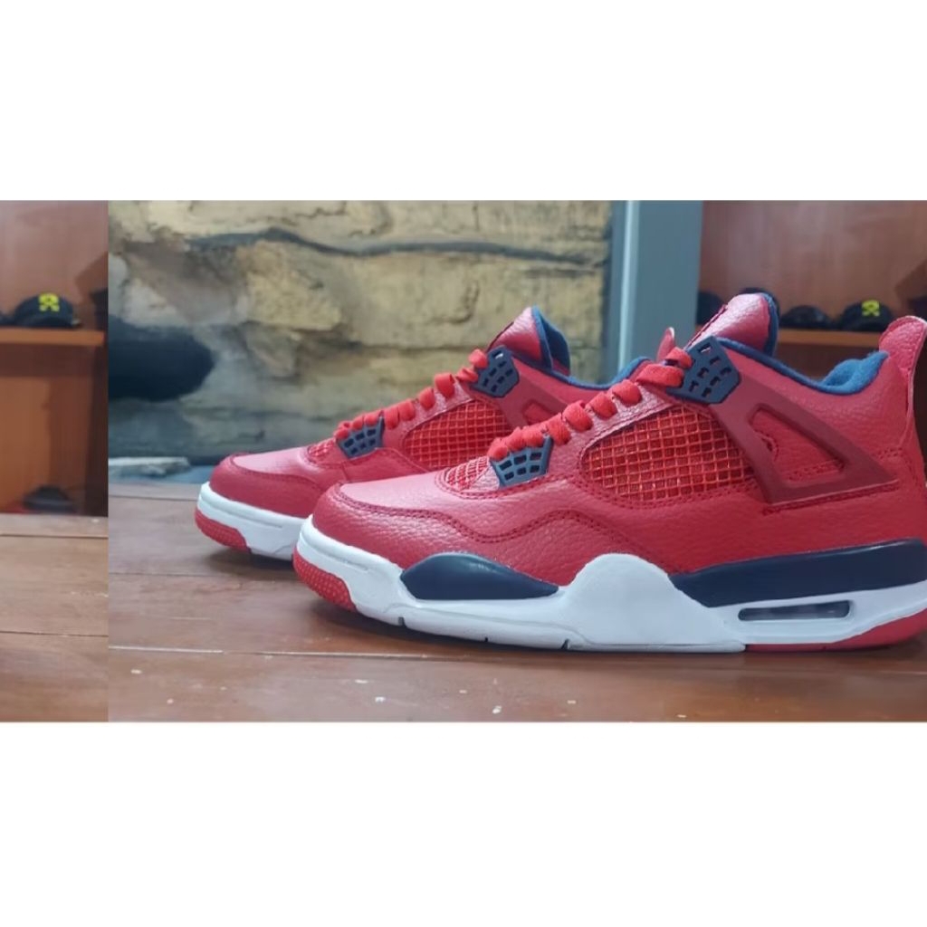 Air Jordan Retro 4 SE FIBA